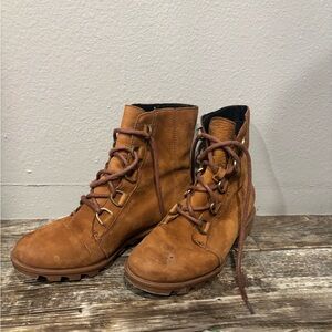 Tan and Black Lace-Up Boots